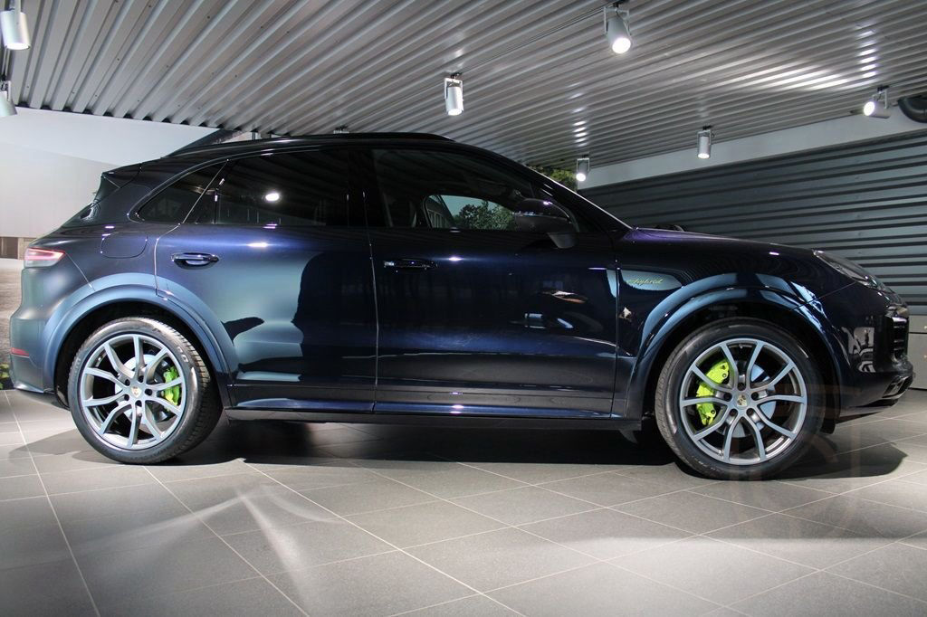 Porsche Cayenne E-Hybrid Platinum Edition