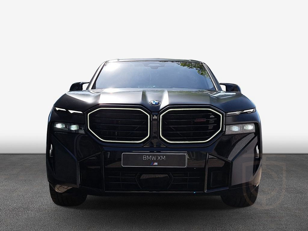 BMW XM Label