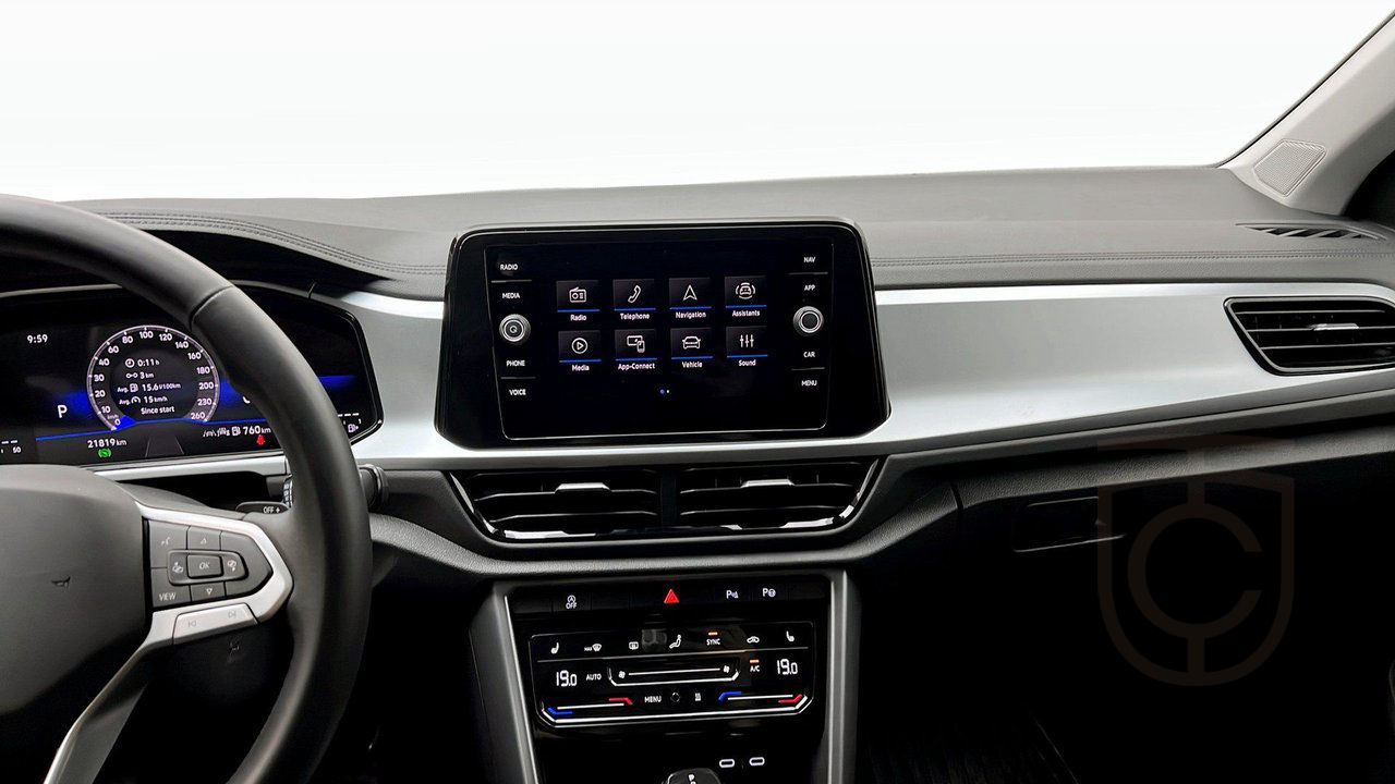 Volkswagen T-Roc Life TSI150