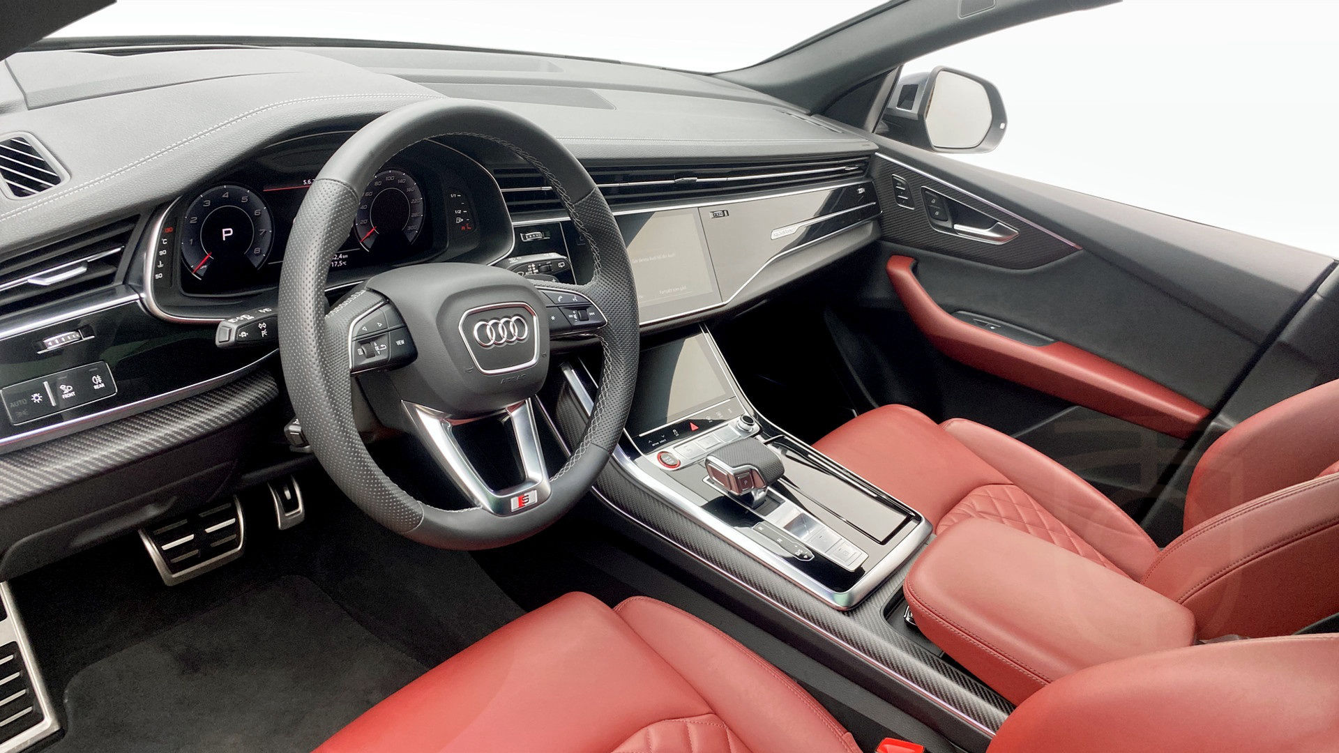 Audi SQ8 TFSI quattro