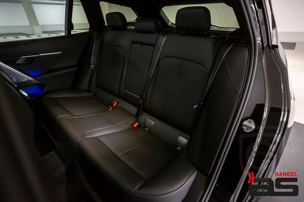 BMW M5 touring Ultimate|Keramik|Carbon|Pano|B&O|21"