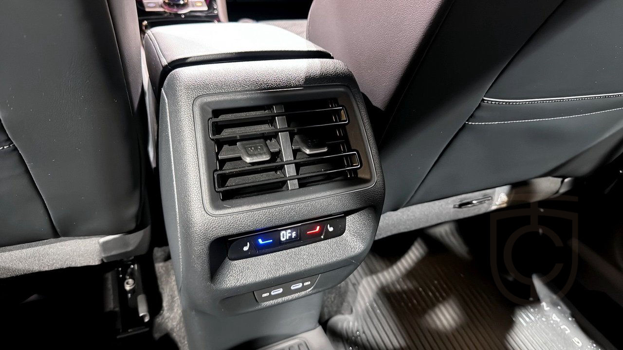 Volkswagen Tiguan R-Line TDI193 DSG 4M