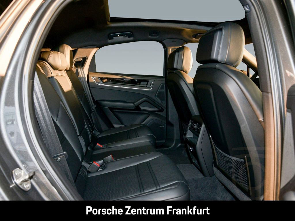 Porsche Cayenne E-Hybrid Coupe BOSE InnoDrive Panorama