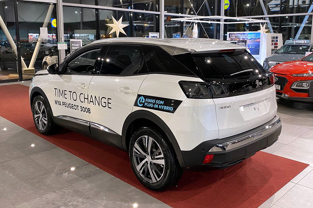 Peugeot 3008 Active Pack 1.99% ränta!