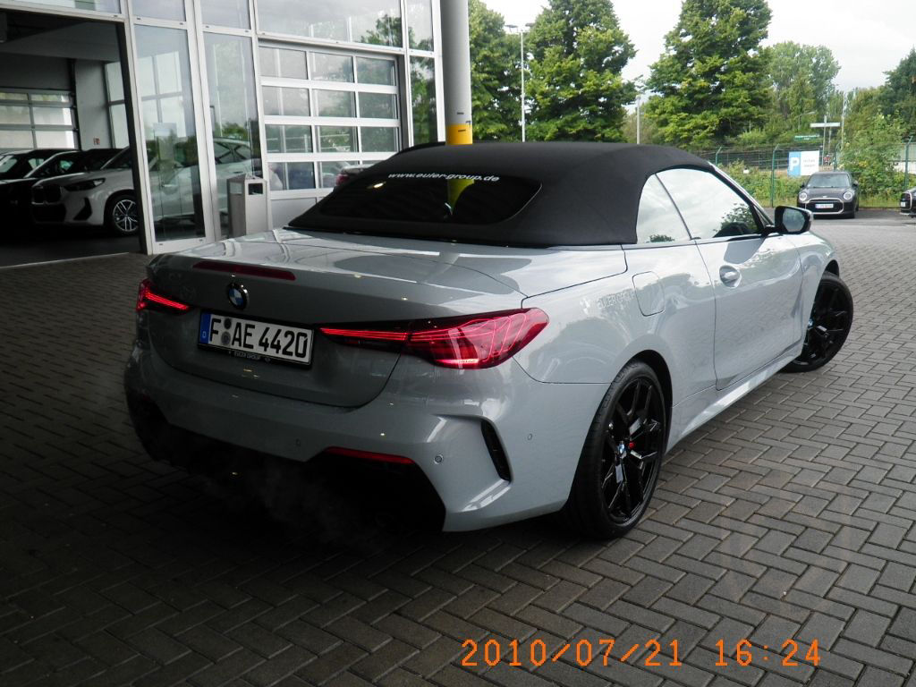 BMW 420 i Cabrio Sportpaket Navi Digitales Cockpit M