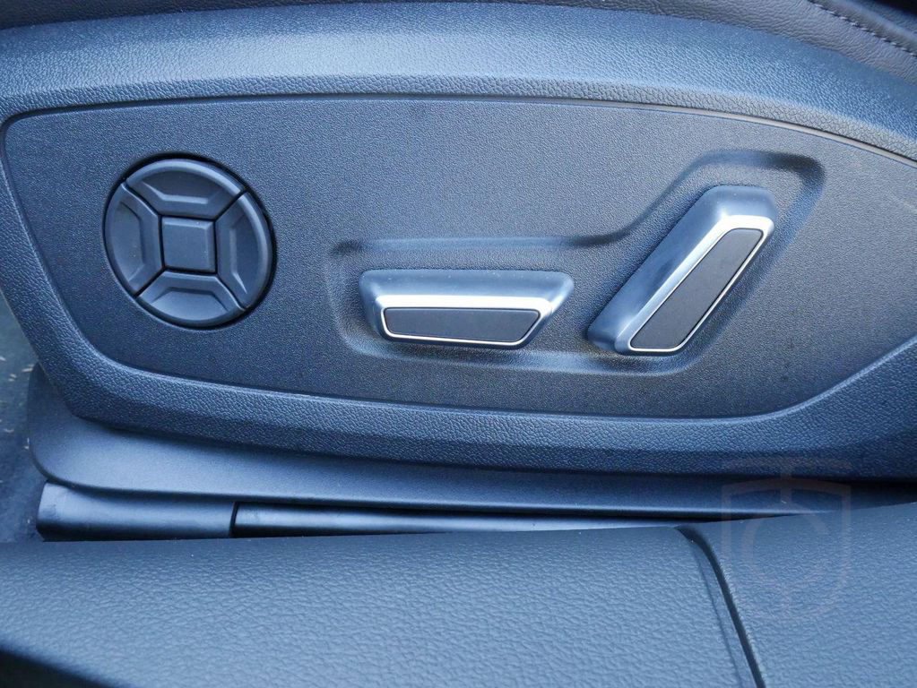 Audi S6 Avant TDI quattro *HEAD-UP*AROUND VIEW*PANORA