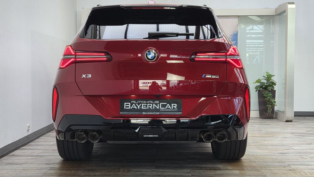 BMW X3 M50 xDrive Pro 21Zoll Sitzlüft. Standheiz AHK