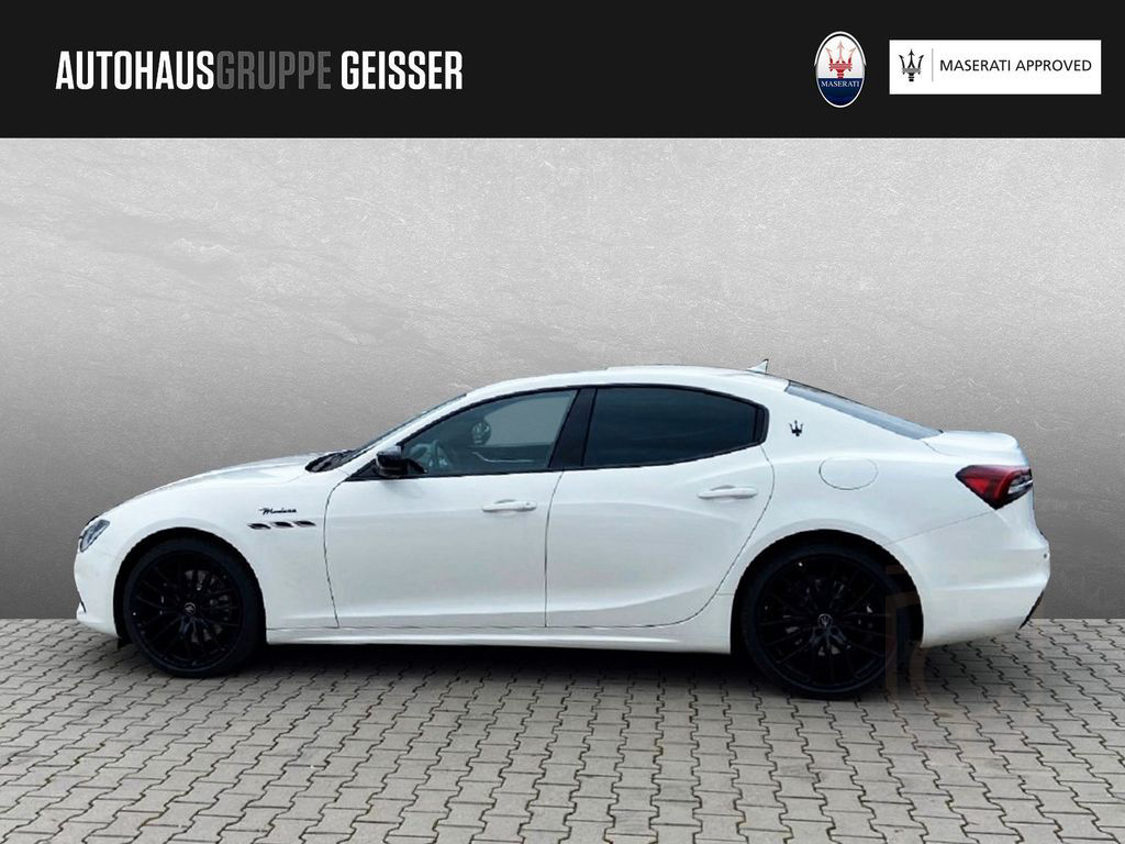 Maserati Ghibli Modena SQ4 MJ23 ACC LED SD 21"