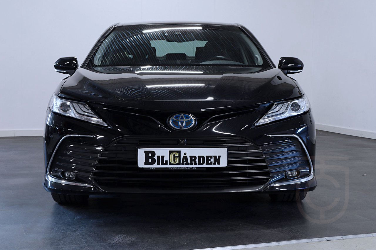 Toyota Camry Hybrid CVT Executive