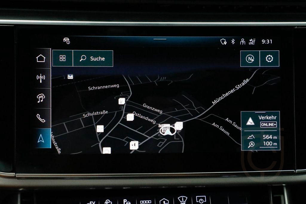 Audi Q8 55 TFSIe quattro AHK Matrix HUD 360° Luft ACC