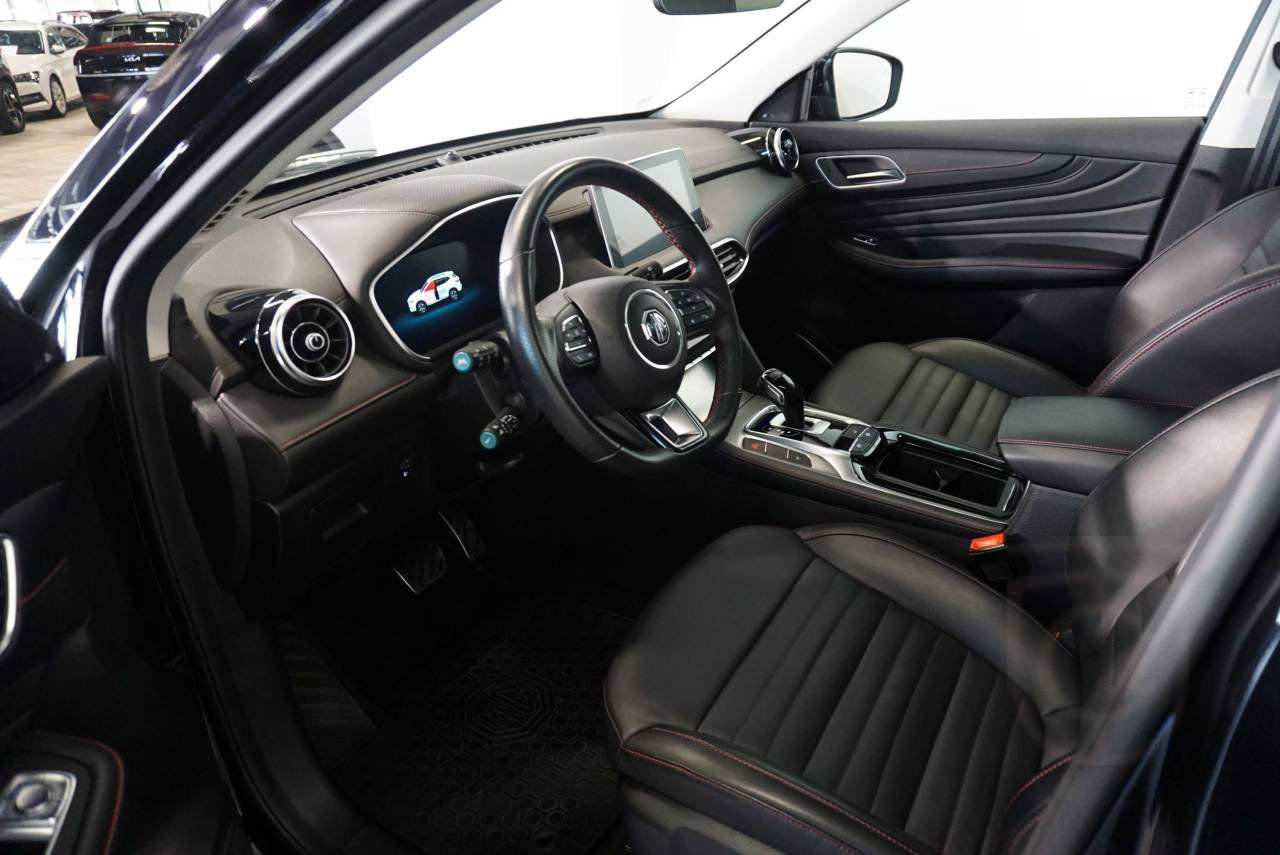 MG EHS PLUG-IN HYBRID LUXURY MY21