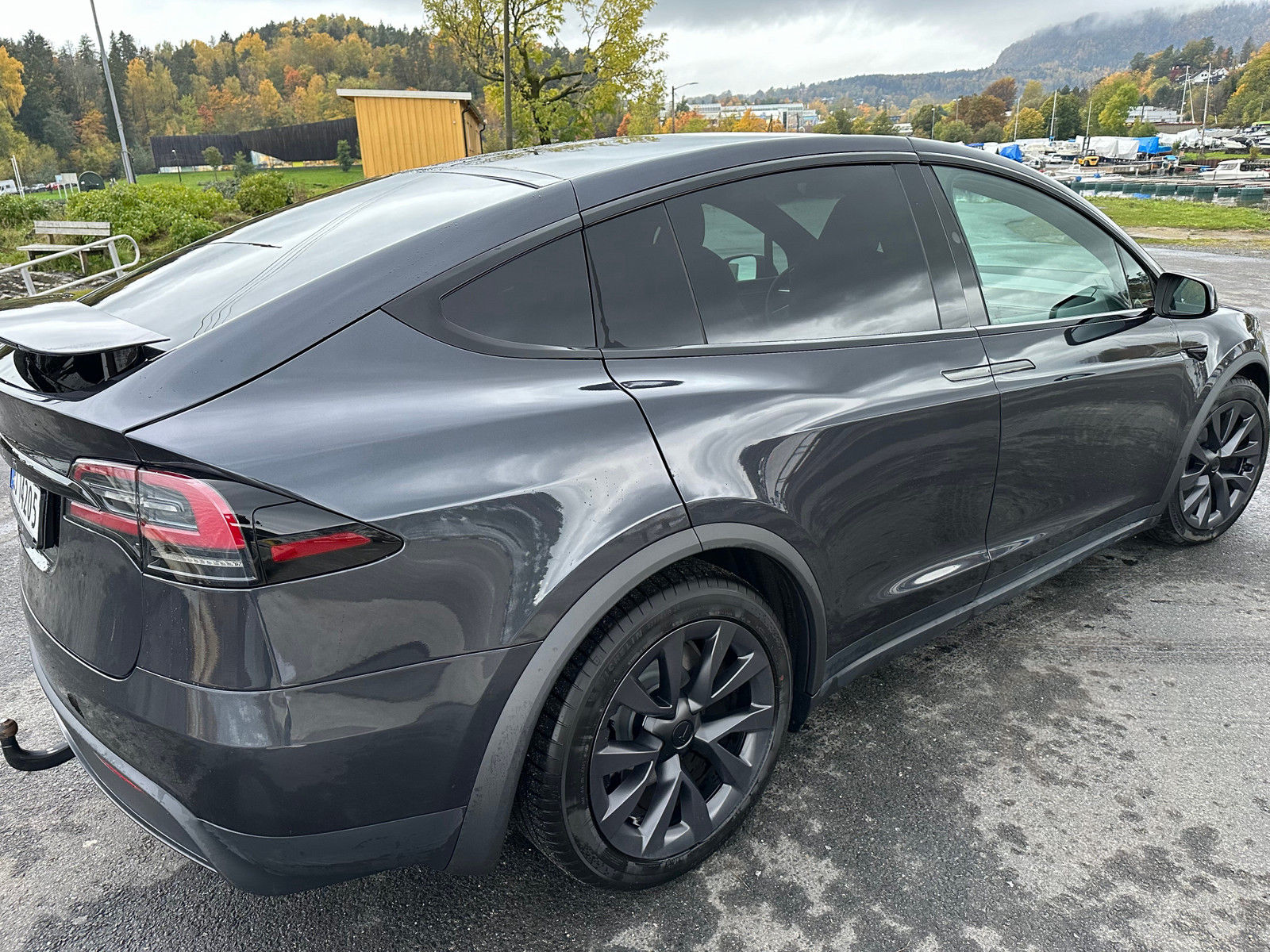 Tesla Model X