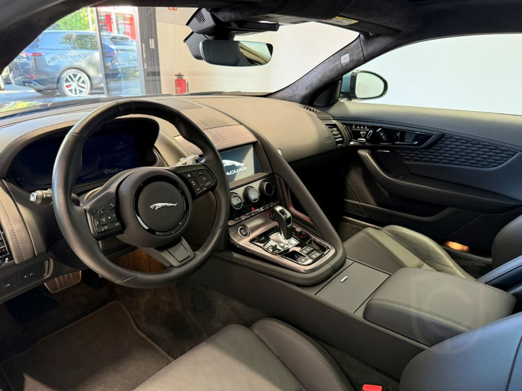 Jaguar F-Type P450 AWD Coupe 75 GLASDACH SITZKÜHLUNG