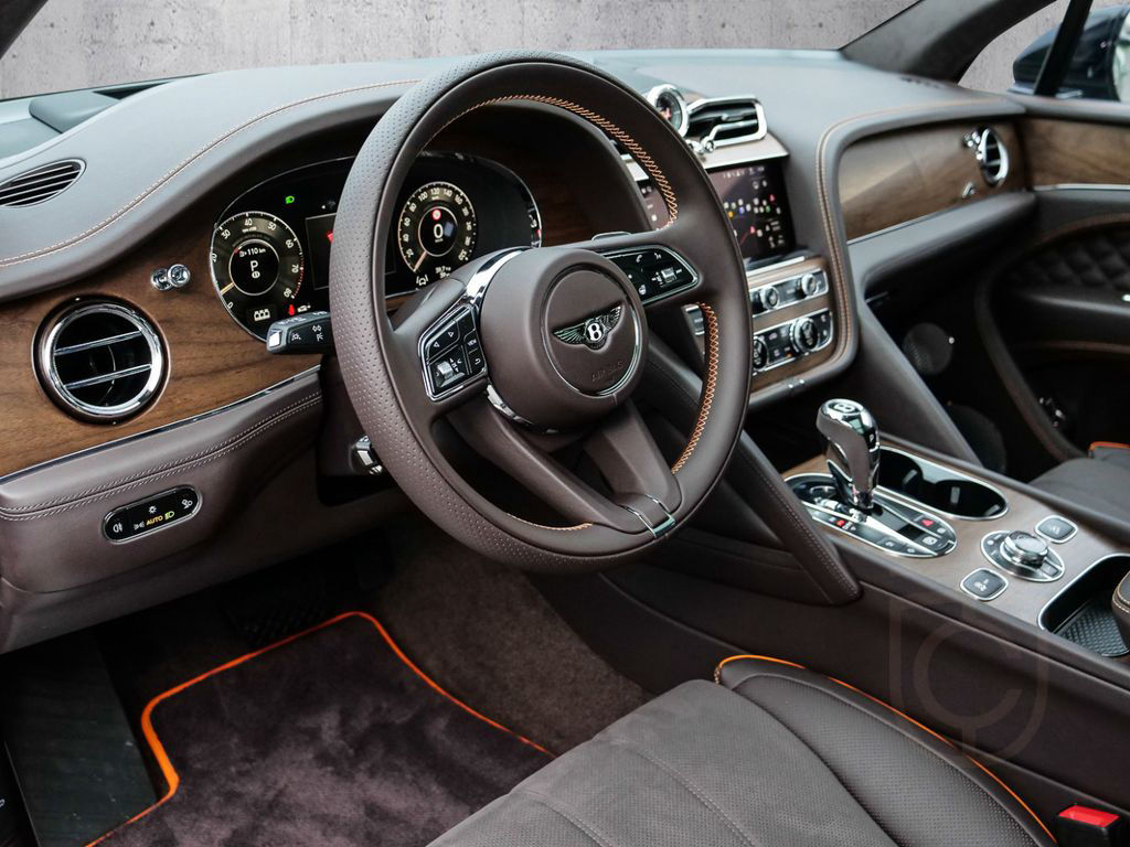 Bentley Bentayga S V8 Styling Spec, Naim, Touring Spec