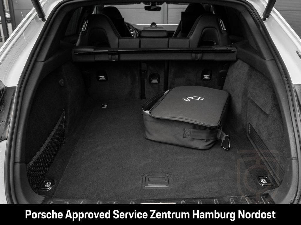 Porsche Panamera 4S E-Hybrid Sport Turismo Sportabgasan.