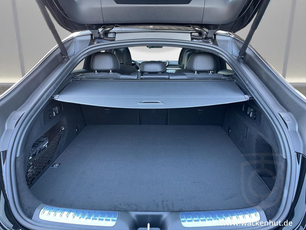 Mercedes-Benz GLC 300 d 4M AMG 20''NIGHT PANO DISTR AHK 360°BU