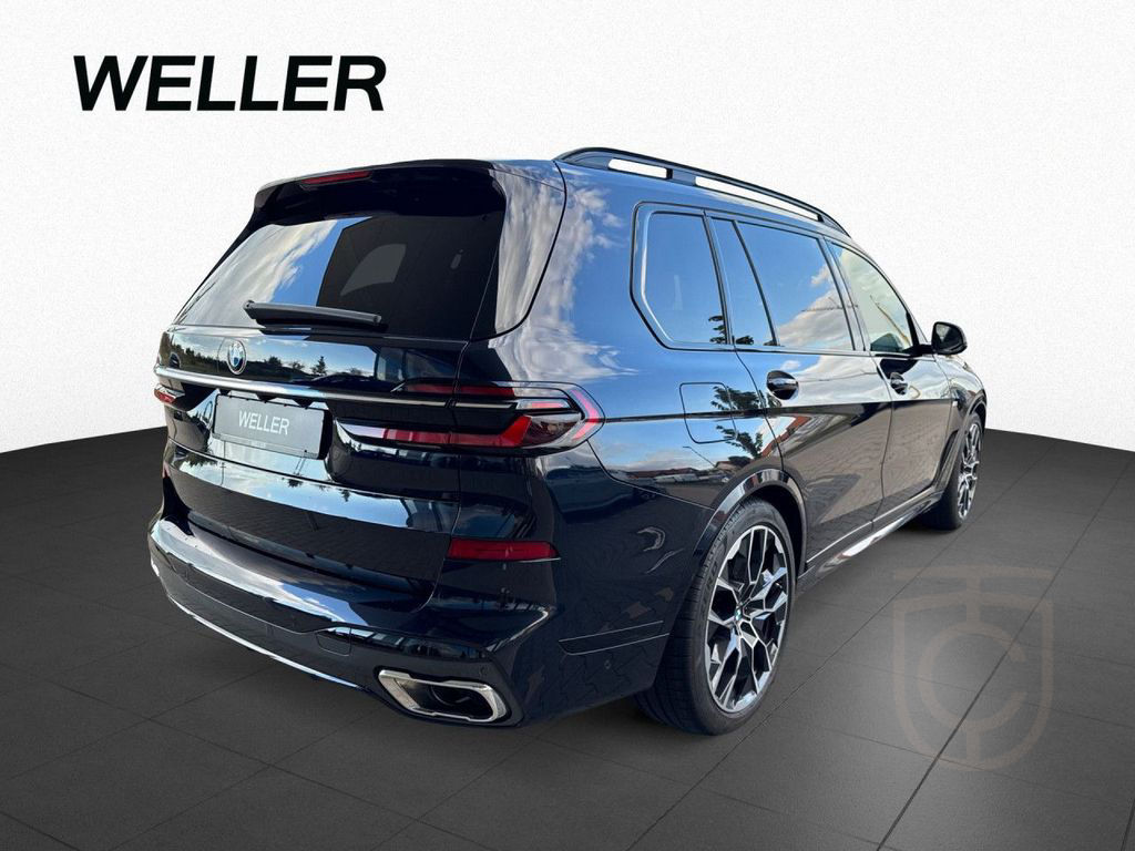 BMW X7 xDrive40i M-Sport AHK Iconic Glow 360°