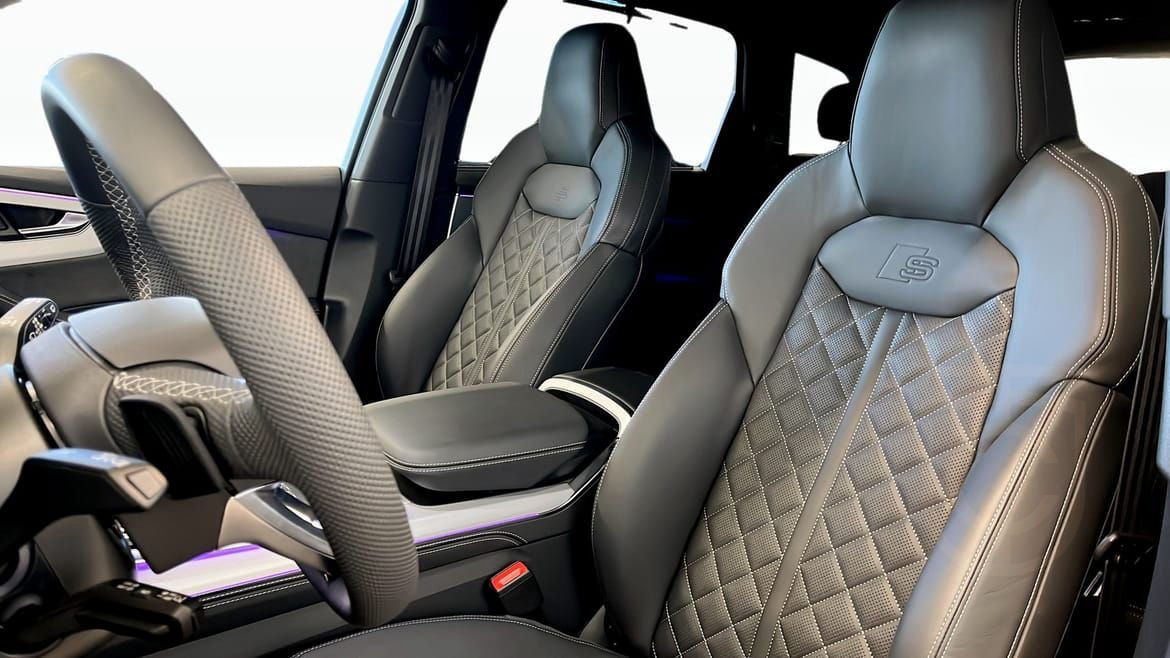 Audi Q7 50 TDI quattro 7-Seater SUV S line