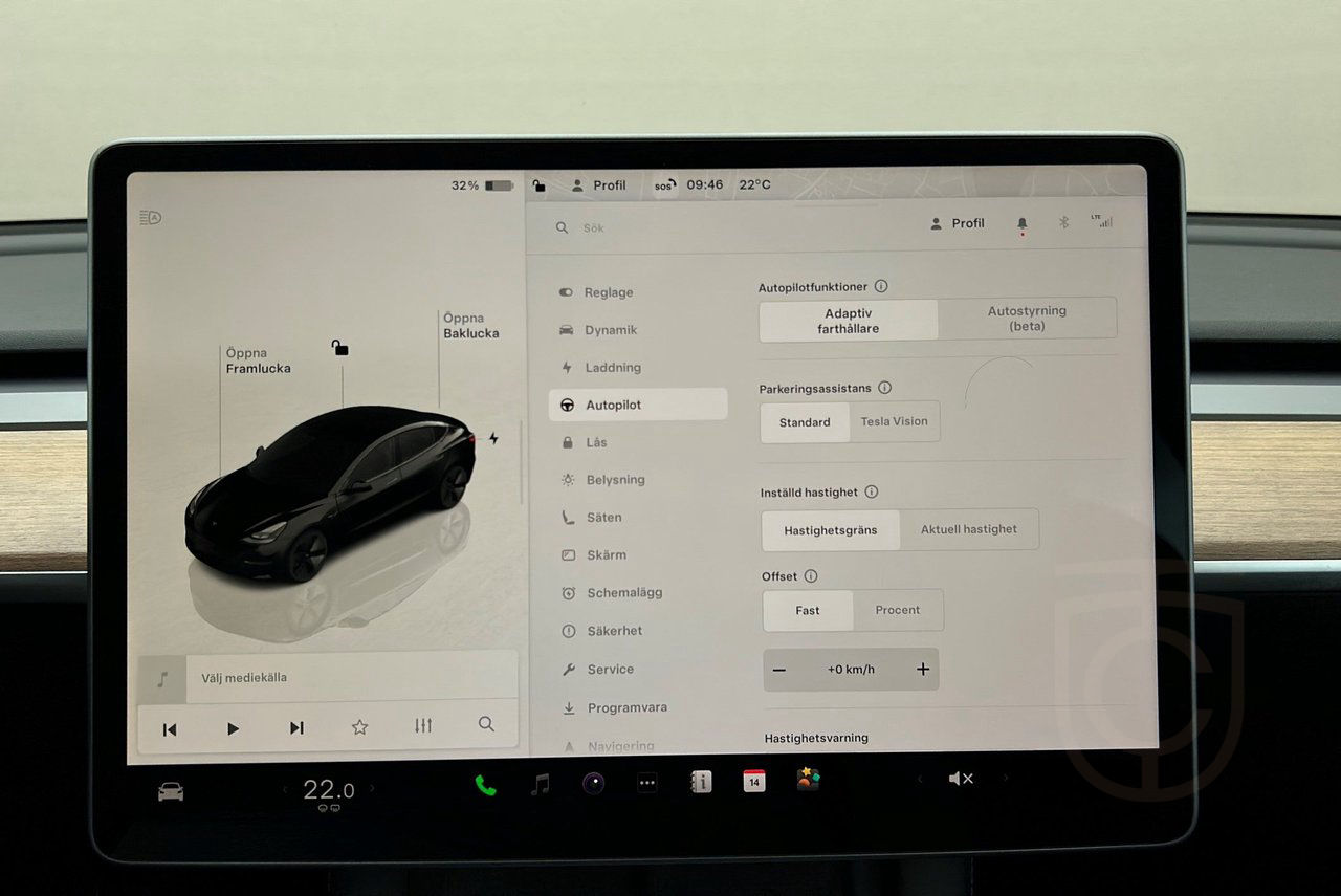 Tesla Model 3 Standard Range