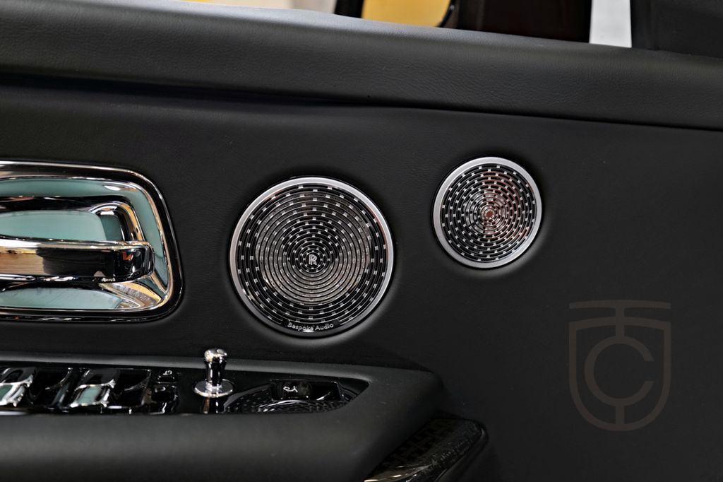 Rolls-Royce Cullinan Black Badge / PANO / MASSAGE / AUDIO