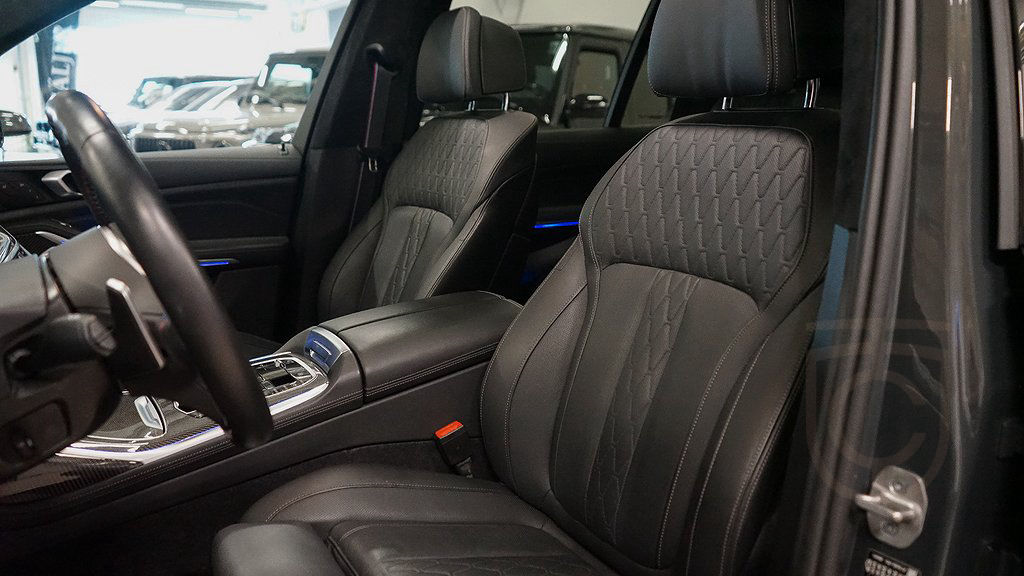 BMW X7 M60i xDrive
