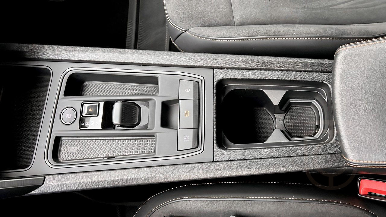 Cupra Formentor VZ TRIBE Edt. e-Hybrid
