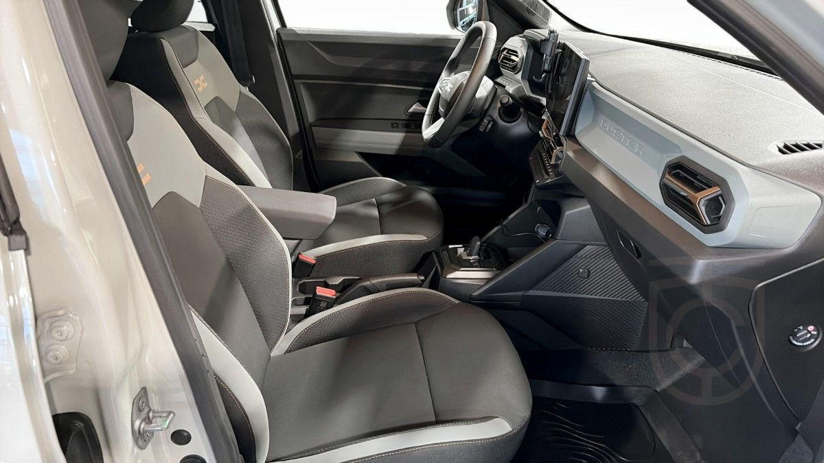 Dacia Duster DUSTER EXTREME HYBRID 140