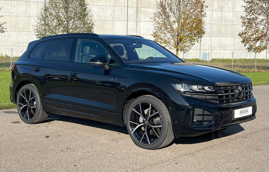 Volkswagen Touareg 3.0 TDI 4M R-Line AHK PANO DYNAUDIO