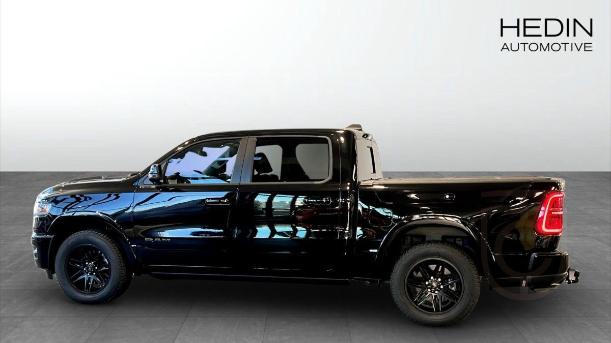 RAM 1500 Limited 4X4 NIGHT RB