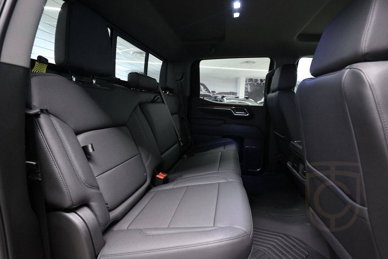 Chevrolet Silverado Trail Boss Midnight 3.0 Duramax Z71 Off-