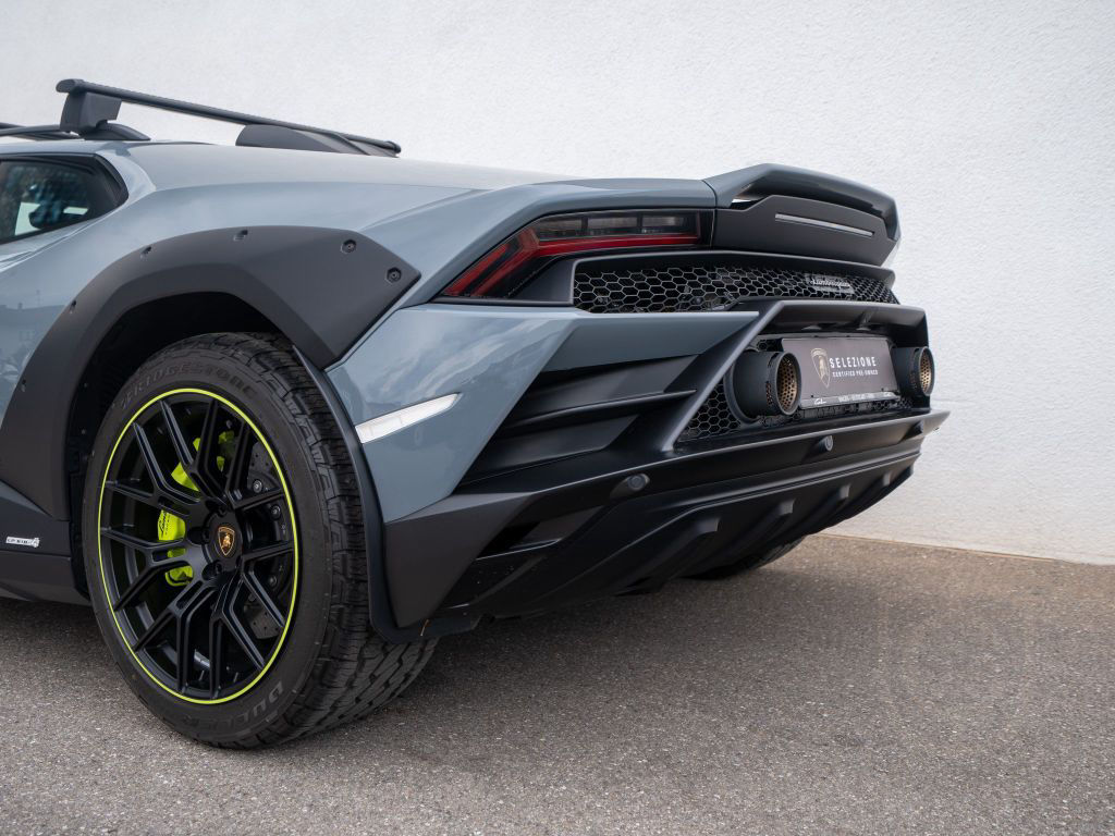 Lamborghini Huracán Sterrato GRIGIO TELESTO SPORT-SEAT SENSO