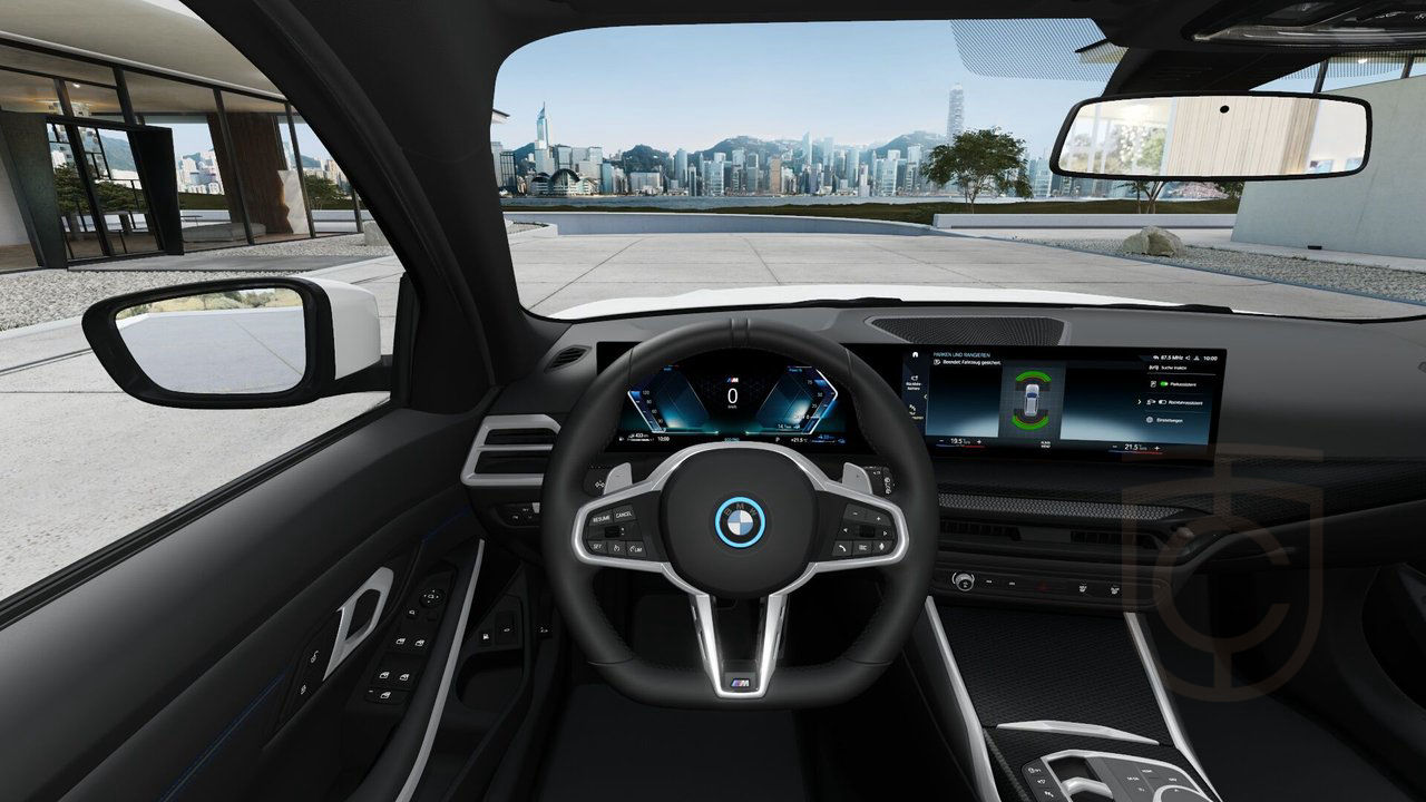 BMW 330e xDrive Touring M Sport Active Ed
