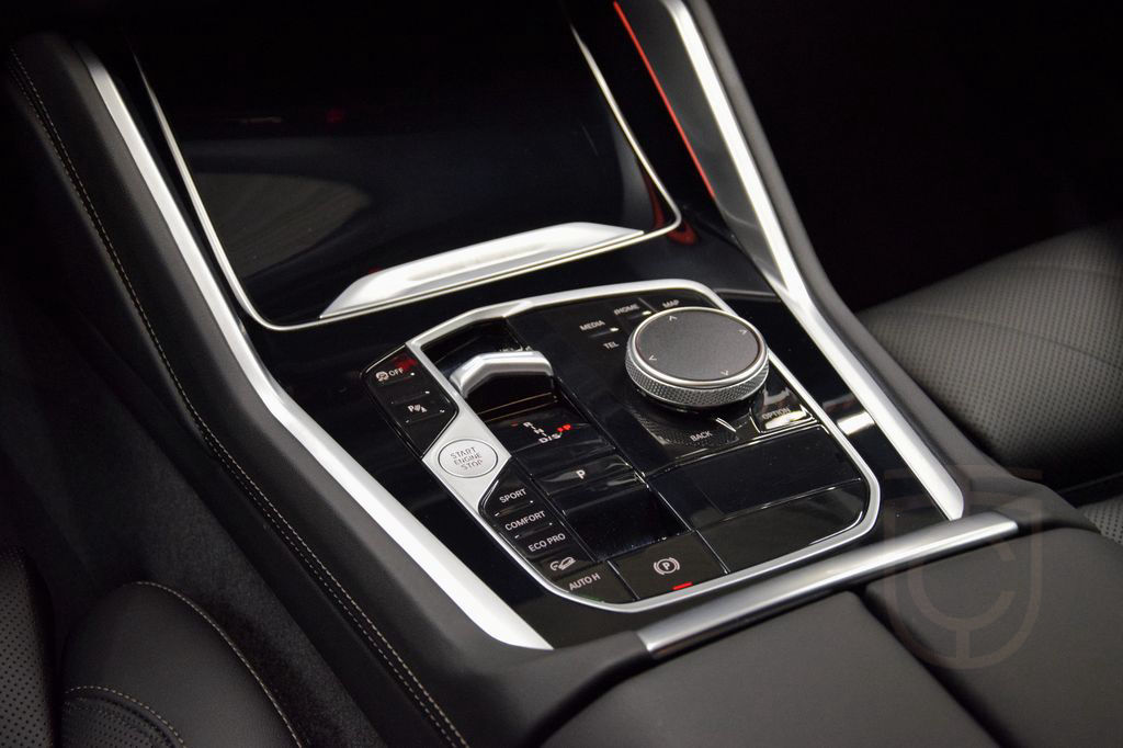 BMW X6 30 d xDrive M Sport Pro HuD AHK Memory Shadow