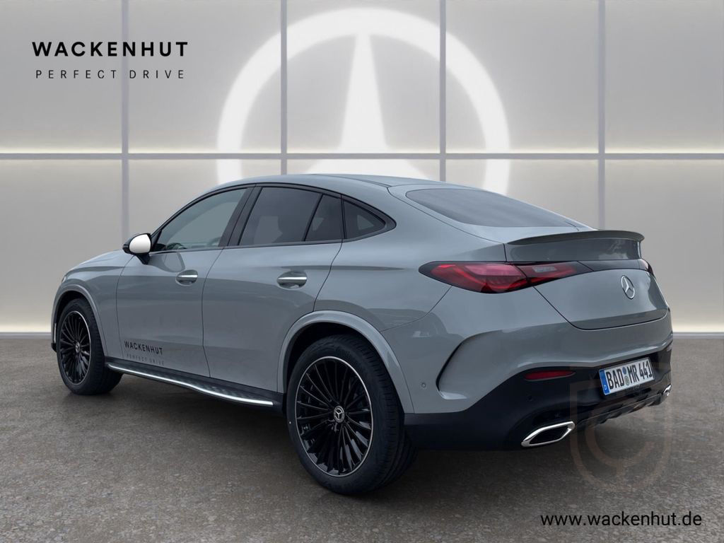 Mercedes-Benz GLC 300 4M EDITION AMG NIGHT DISTR AHK PANO 360°