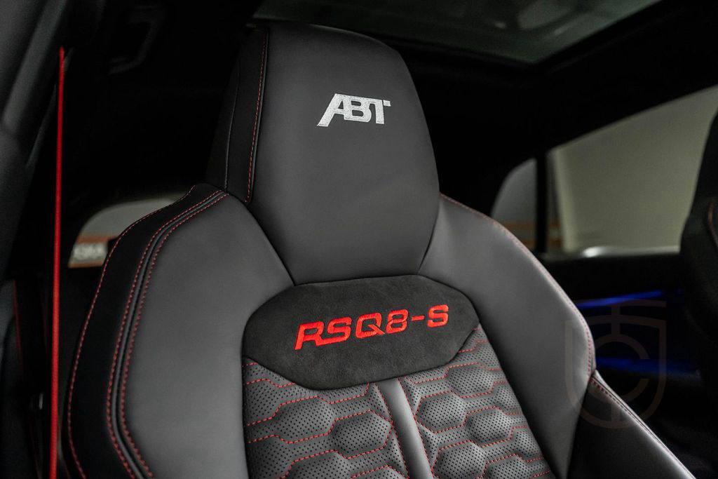 Audi RSQ8 4.0 TFSI AHK PANO STHZ KERAMIK ABT RSQ8-S