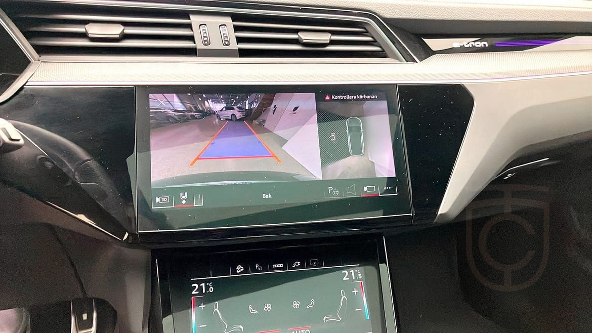 Audi Q8 e-tron 50 e-tron quattro S line Selection