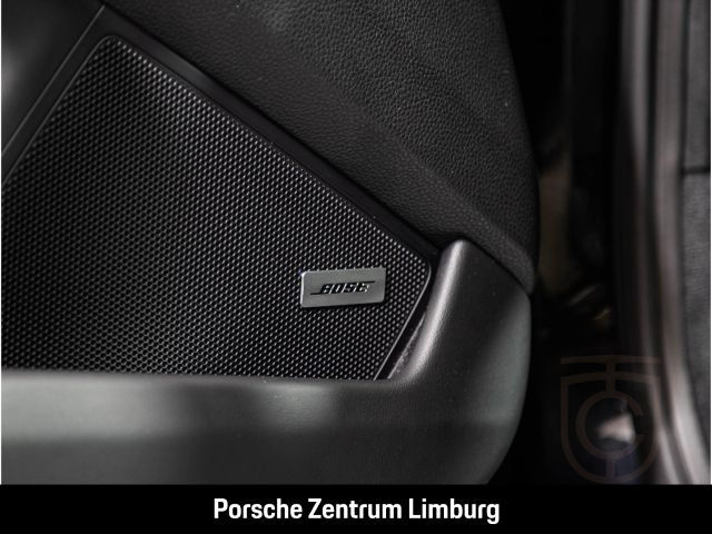 Porsche 992 911 Carrera Surround-View Sportabgasanlage