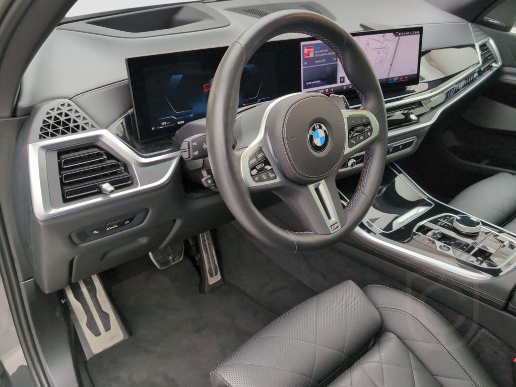 BMW X5 M60i xDrive M Sport Standheizung Massage AHK
