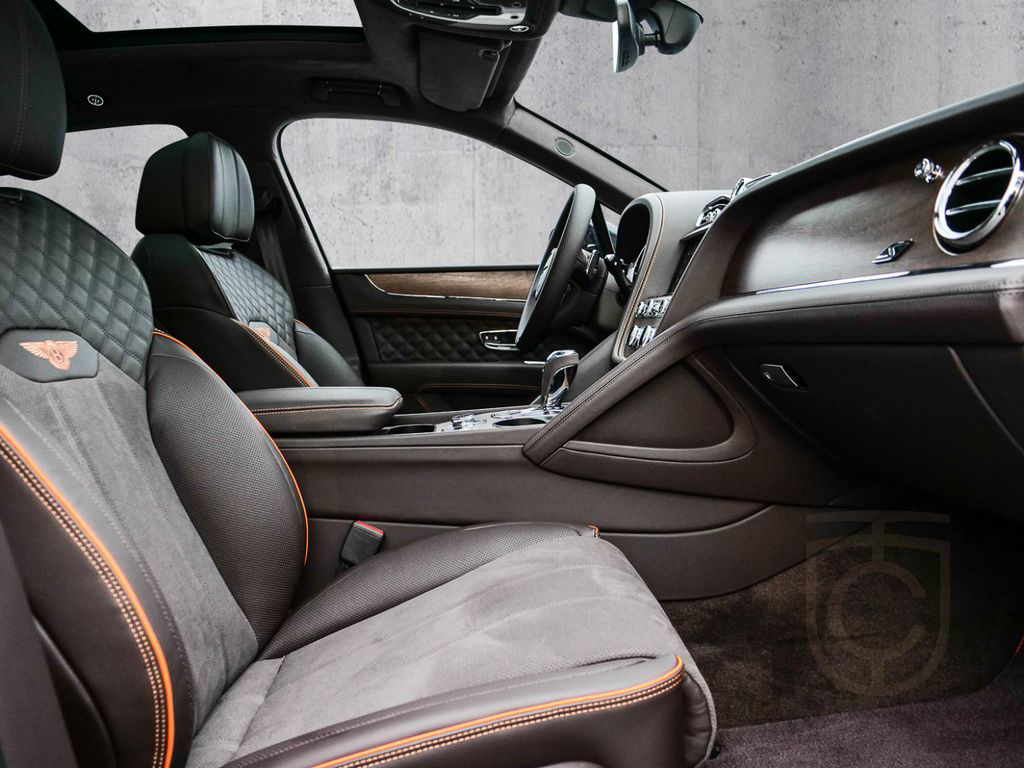 Bentley Bentayga S V8 Styling Spec, Naim, Touring Spec