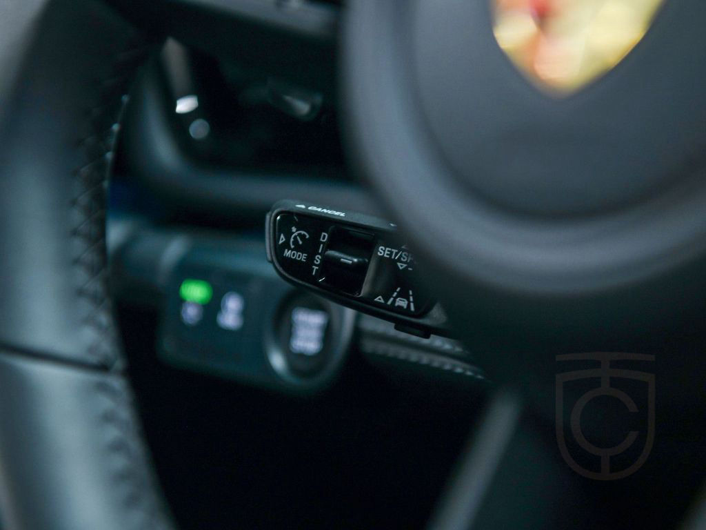 Porsche Panamera 4 E-Hybrid