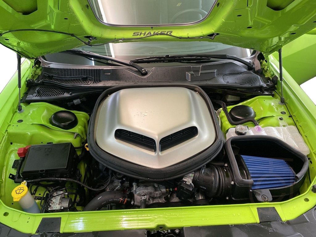 Dodge Challenger R/T V8 Scat Pack 392 Widebody Swinger