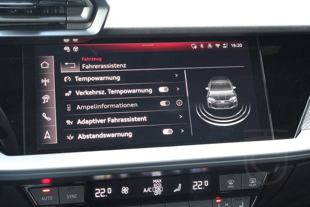 Audi RS3 Sportback/Pano/Matrix/Sportabg/Sonos/Schale