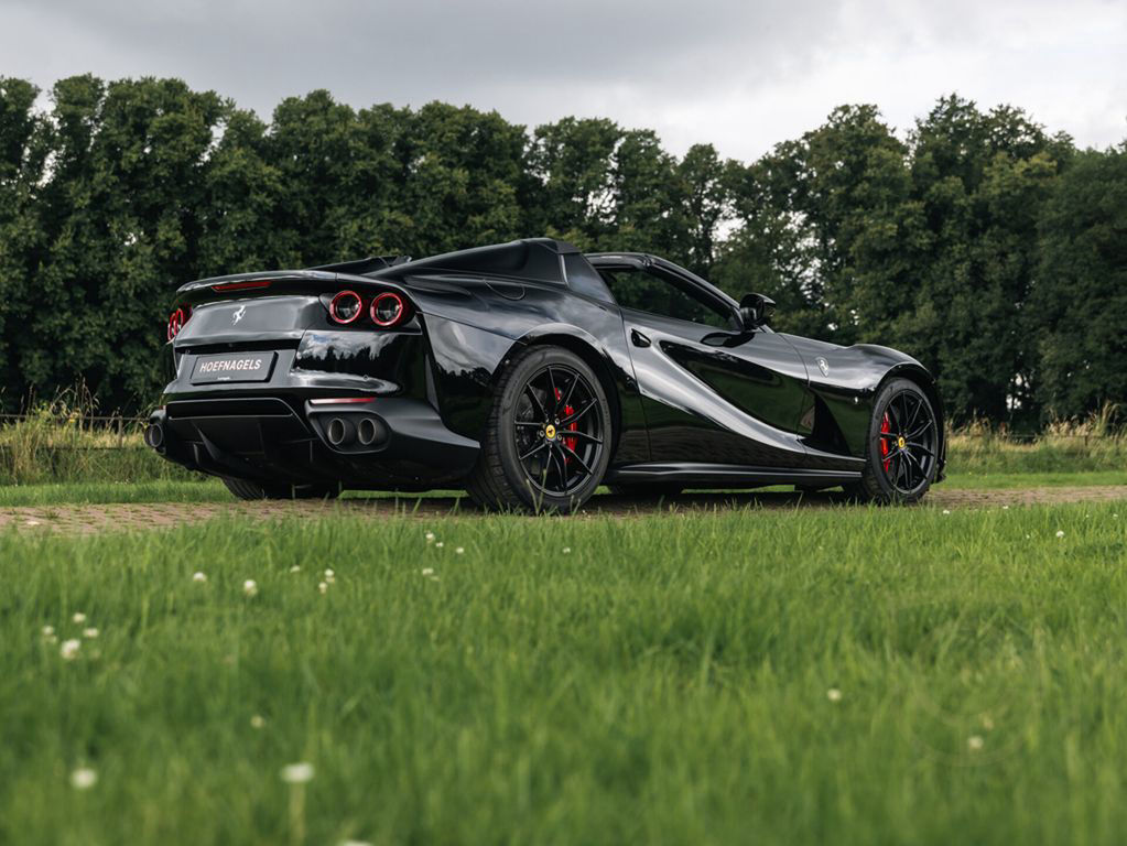 Ferrari 812 GTS 6.5 V12 HELE, Lift, Carbon, Shields, Dis