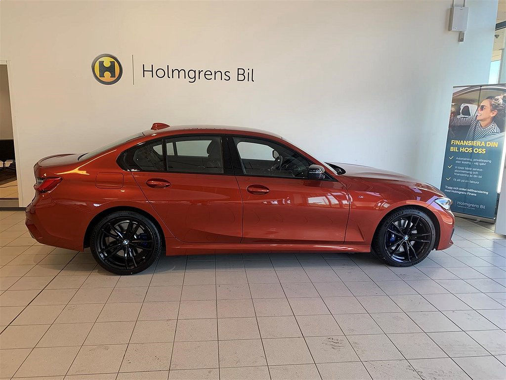 BMW 330 d M Sport Navigation Harman Kardon Innovation Skinn 19"