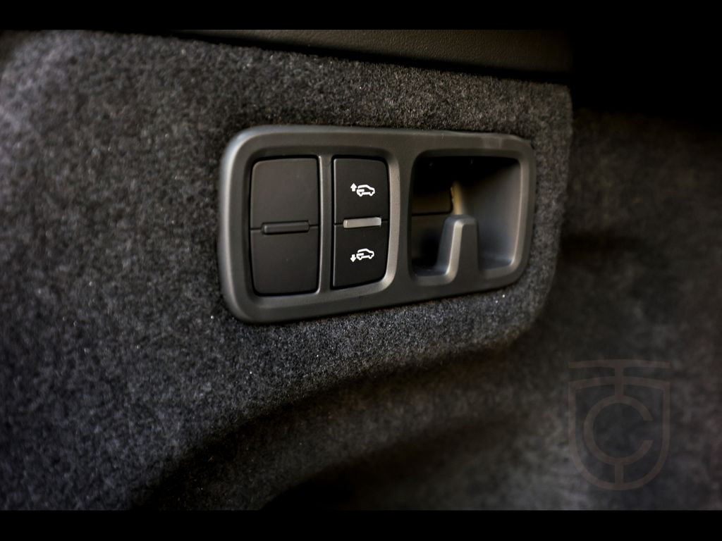 Lamborghini Urus SE°5Y SERVICE°PERFORMANTE°23°PANO°B&O 3D