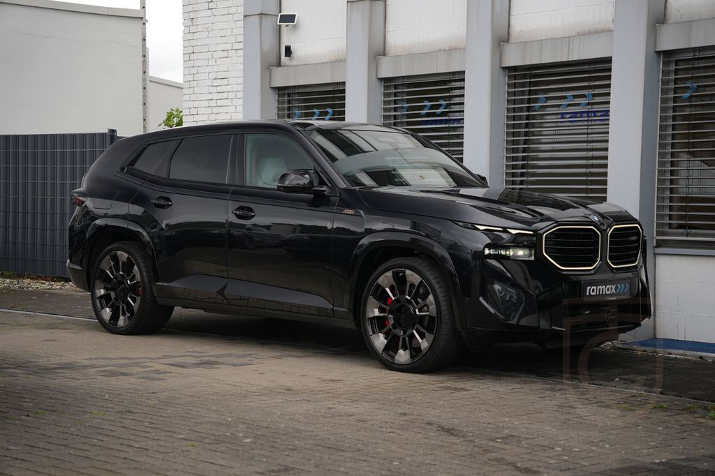 BMW XM BLACK EDITION-ACC-AHK-23M-LEDER SILVERSTONE