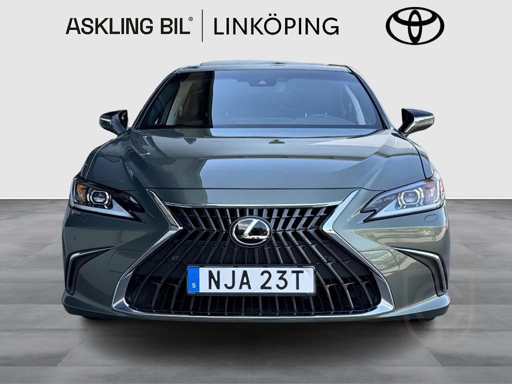 Lexus ES 300h 2.5 E-CVT Limited Edition
