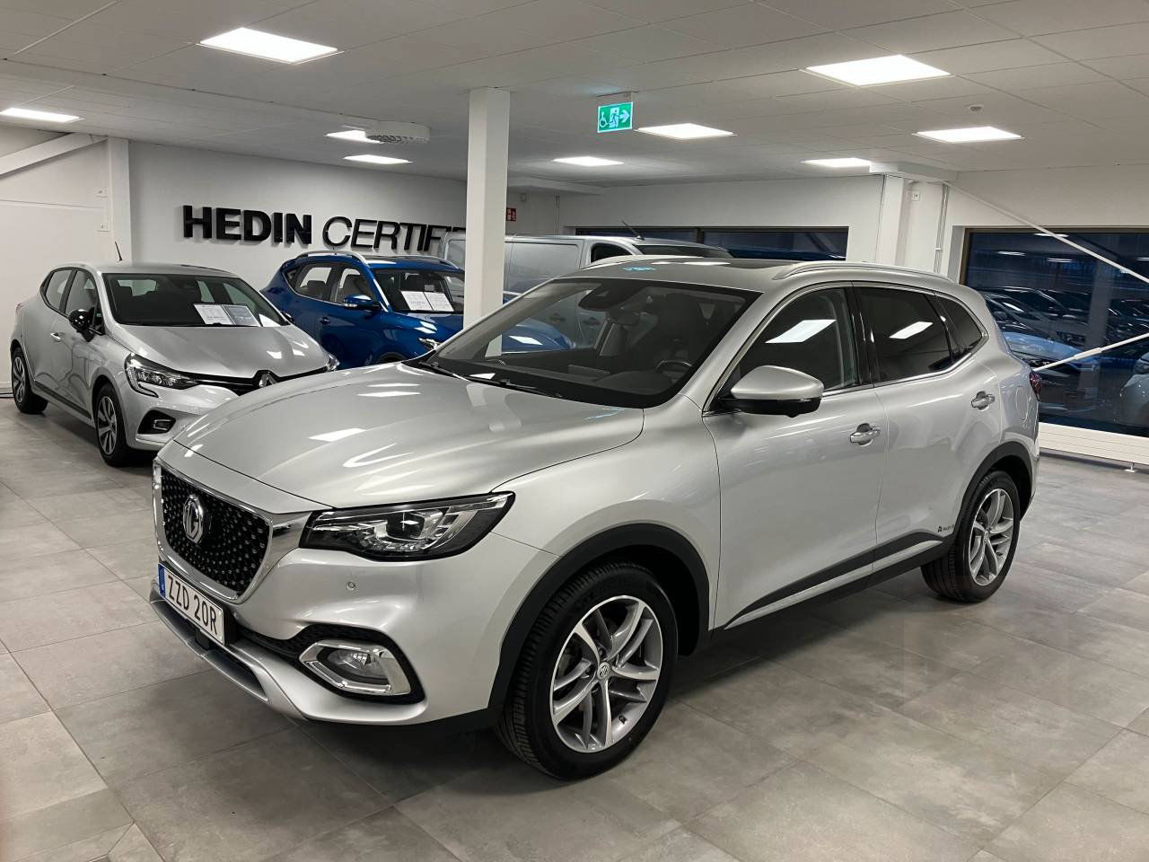 MG EHS PLUG-IN HYBRID LUXURY MY21