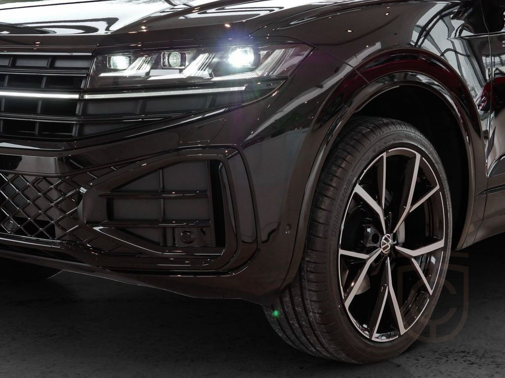 Volkswagen Touareg R-Line 3.0 TDI 4M HUD*PANO*STANHZG*LEDER