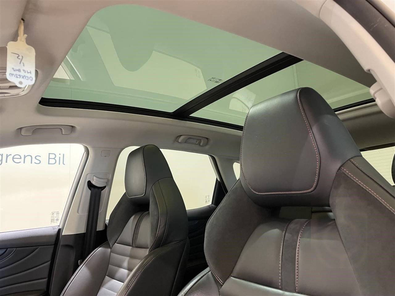MG EHS 1.5T PHEV Luxury Dover White
